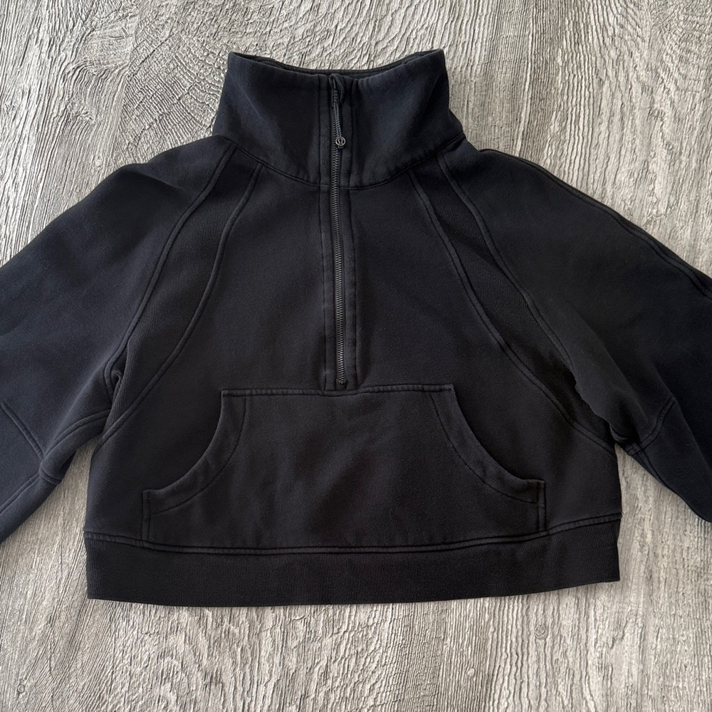 Lululemon Athletica Scuba Funnel neck Black Half-Zip Pullover M/L